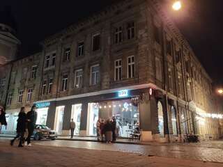Апартаменты Apartment in the centre of Lviv Львов Апартаменты Делюкс - Ул. Кракивска-2