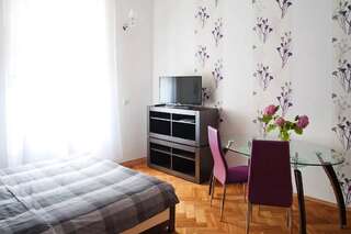 Апартаменты Apartment in the centre of Lviv Львов Апартаменты Делюкс: Дудаева, 5-9